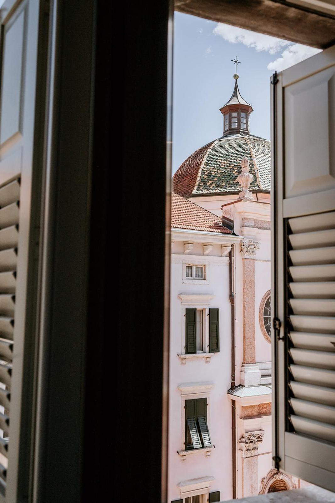 Hotel Venezia เตรนโต ภายนอก รูปภาพ