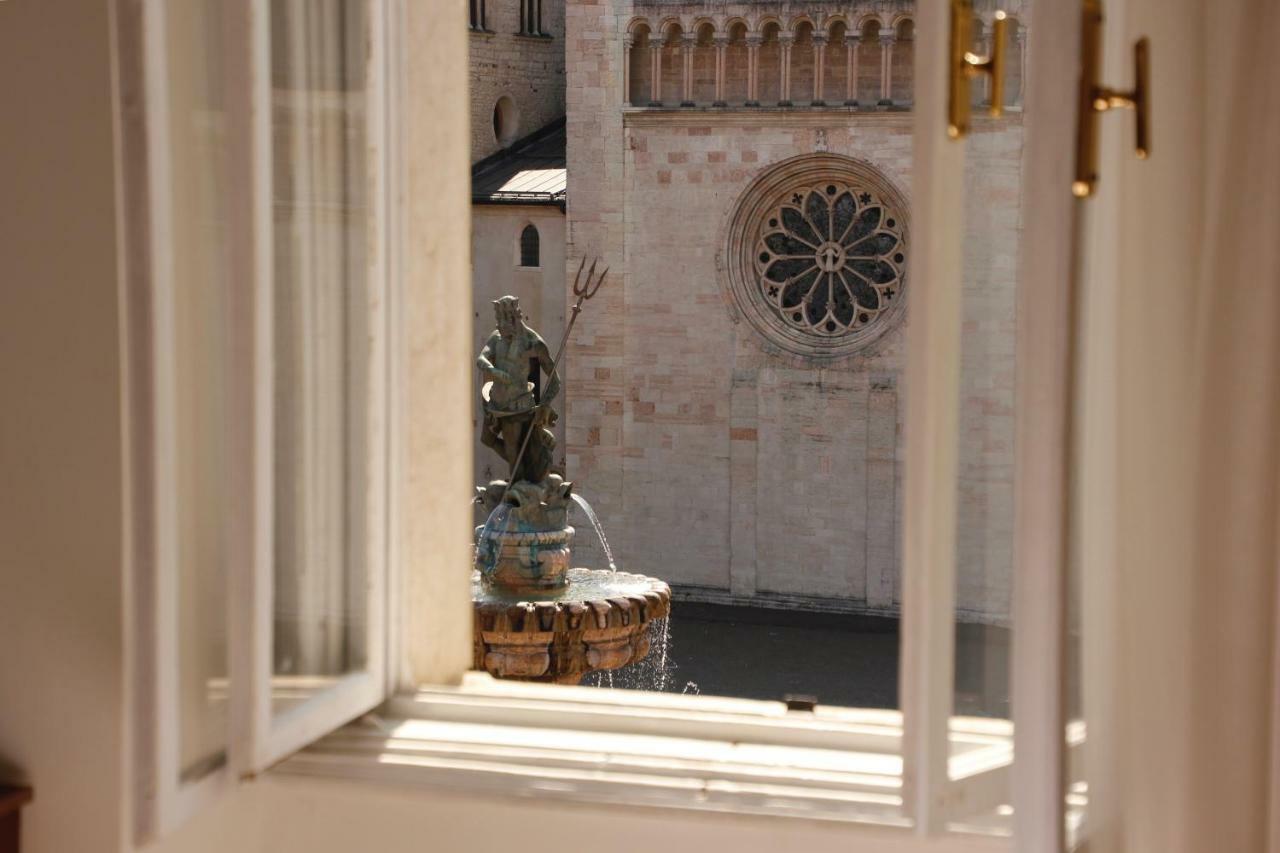Hotel Venezia เตรนโต ภายนอก รูปภาพ